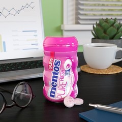 Mentos Pure Fresh Sugar-Free Chewing Gum with 50 Count (Pack of 6), Pink