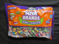 Frankford Mega Brands 225+ Pieces 2.5 lbs Smarties WarHeads Dubble Bubble Etc