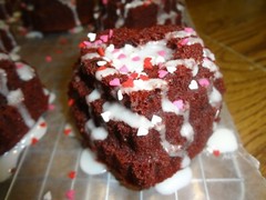 AMAZING HOMEMADE CHOCOLATE CHIP RED VELVET HEART CAKELETS (15 CAKELETS)
