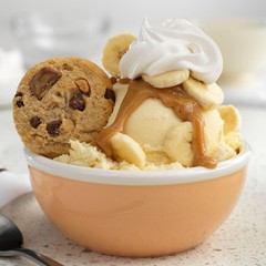 CHIPS AHOY Chewy Chocolate Chip Cookies with Reese’s Peanut Butter Cups 14.25oz