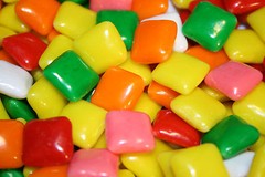 CHICLETS CHEWING GUM, 5LBS