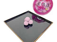 Japan Candy UHA Pippin e-ma Throat Candy Container Grape 33g × 6 cases