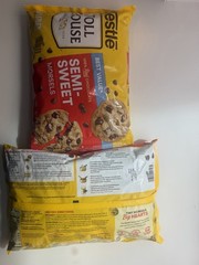 2 Packs Of Nestle Semi-sweet Morsels 100% Real Chocolate 72oz Per Pack