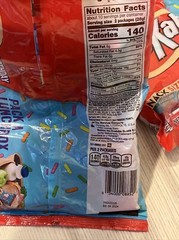 Kit Kat Birthday Cake flavored LIMITED EDITION 10oz lot of 2 Bags Free shipping