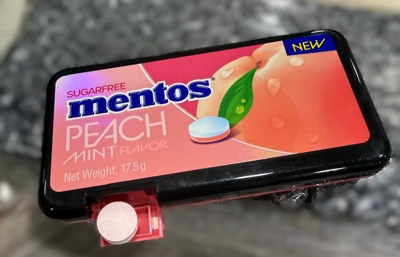 New Mentos Sugarfree Peach Flavor Mint 17.5g – 6 Tubes