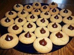 TOTALLY CLASSIC HOMEMADE PEANUT BUTTER KISS COOKIES WITH CHOICES (2 DOZEN)