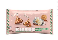 Hershey’s Kisses Snickerdoodle Cookie 9 oz Limited Edition Holiday Rare BB 9/26