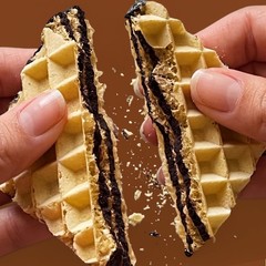 Delicious Dark Chocolate Wafer Cookies – , Keto, Low Sugar Snack (16 Count)